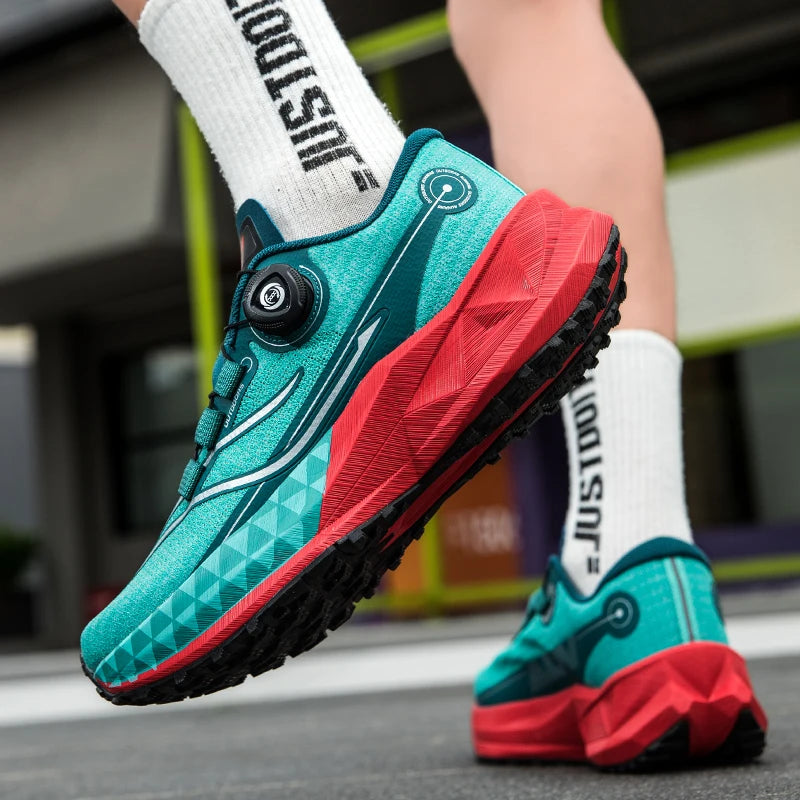Steel-toed shoesMen's Running Shoes Fashionable Casual Large Size Summer Breathable Mesh Surface Wear Resistant Lightweight Spor