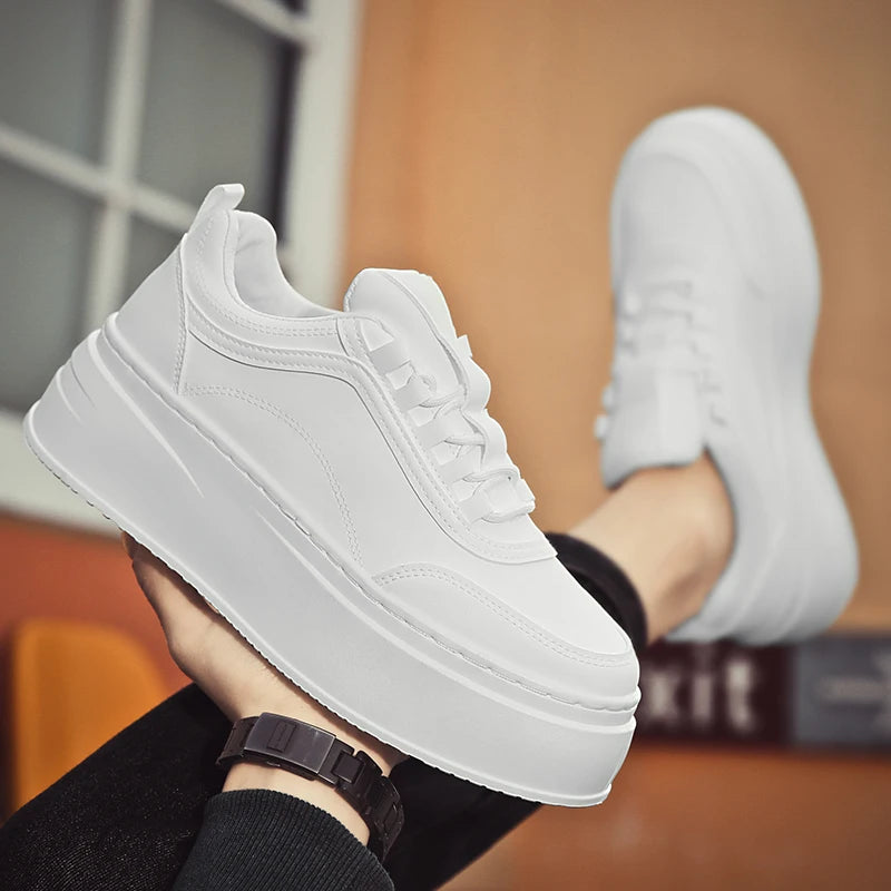 2024 Autumn New Men's Board Shoes Thick Sole Elevated Shoes Trendy Fashion Casual Shoes Student Four Seasons Little White Shoes